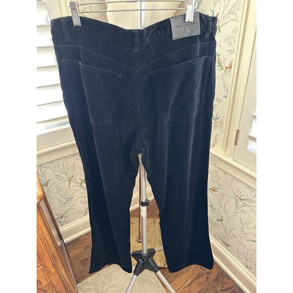 Calvin Klein Womens Black Velvet Soft Pants Jeans Sz 14 EUC - Picture 4 of 6